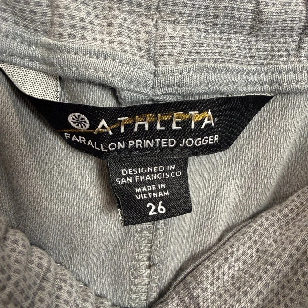 NWT Athleta Womens 26 Farallon‎ Printed Jogger Pants Gray Dot Print Plus Stretch